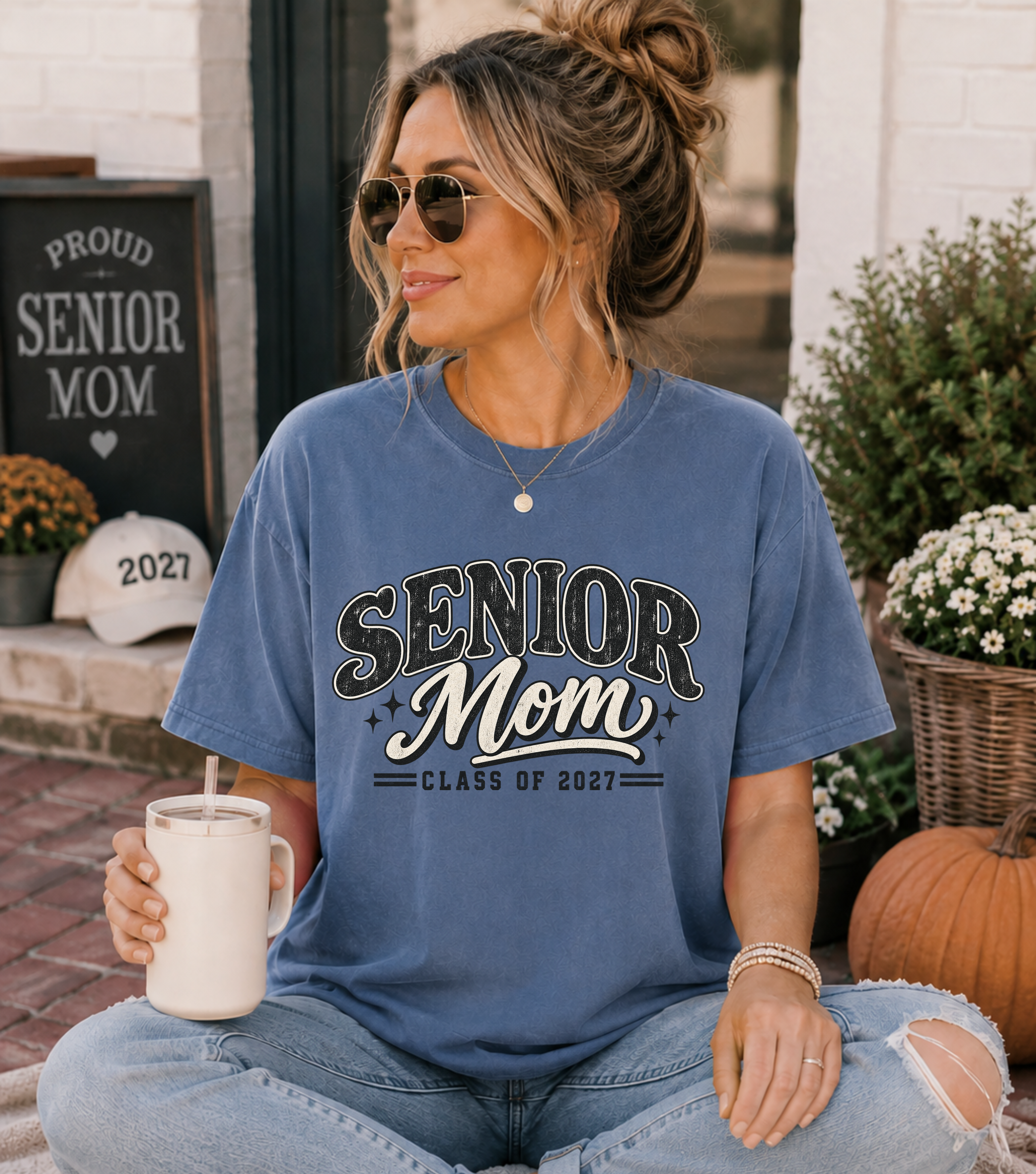 Senior Mom Shirt 2027, Retro Senior Mom Comfort Colors Tee, Class of 2027 Mom Shirt, Vintage Senior Year Mom Gift
